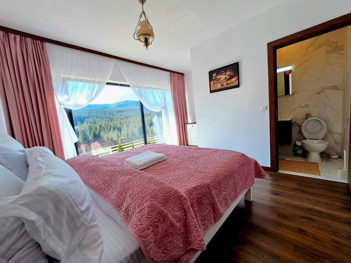 Conacul Muntii Bucovinei Hotel คัมพูลุง โมลโดเวเนสค์ ภายนอก รูปภาพ